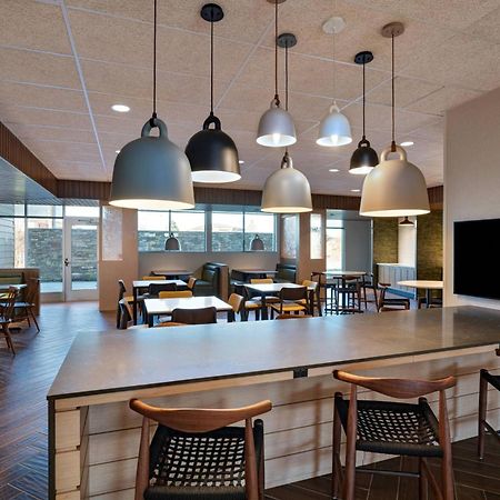 Fairfield Inn & Suites By Marriott Oskaloosa Zewnętrze zdjęcie