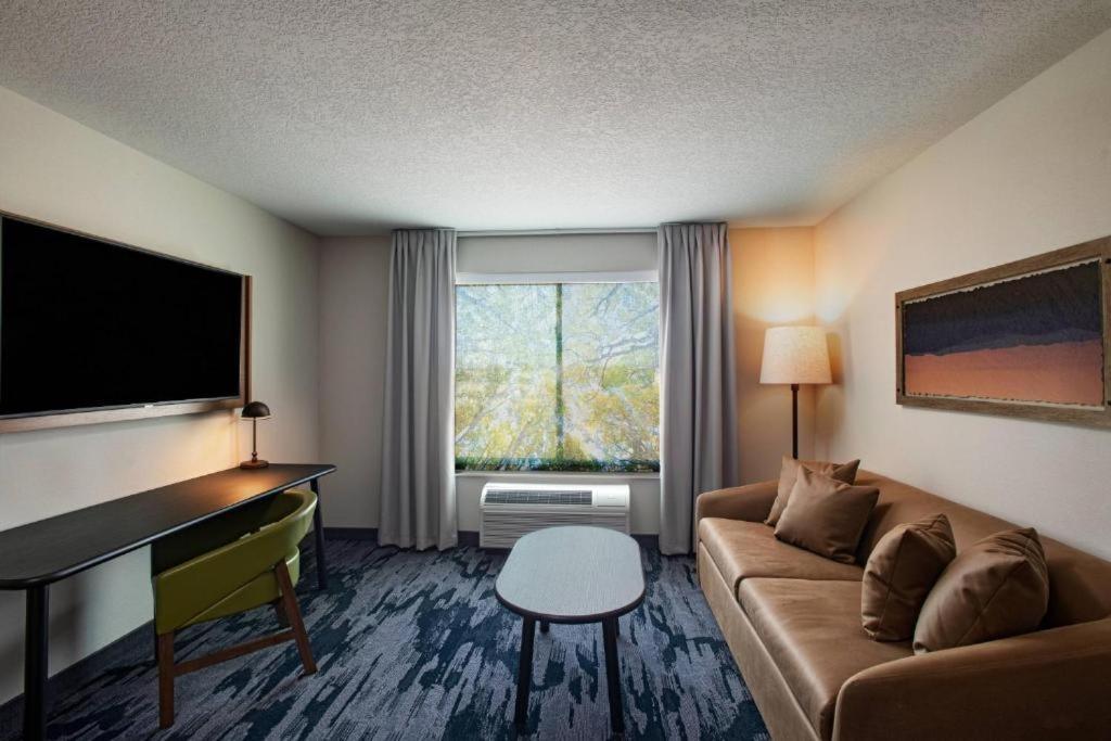 Fairfield Inn & Suites By Marriott Oskaloosa Zewnętrze zdjęcie